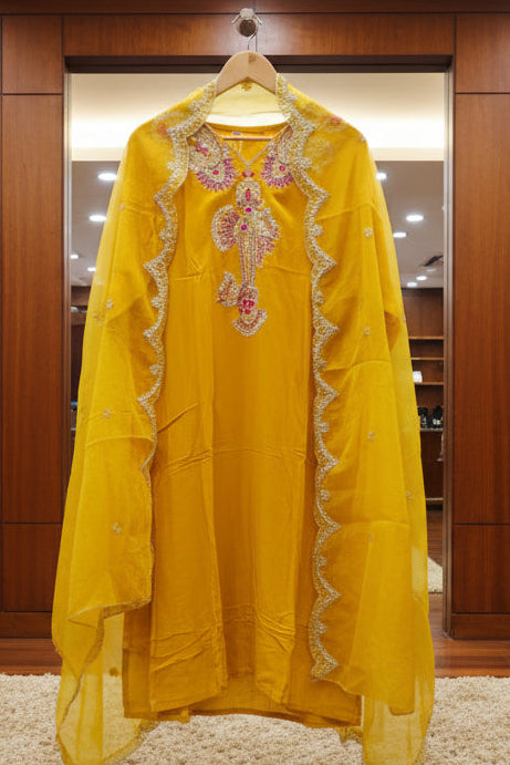 Premium Chinon Silk Kurti Pant Dupatta Set